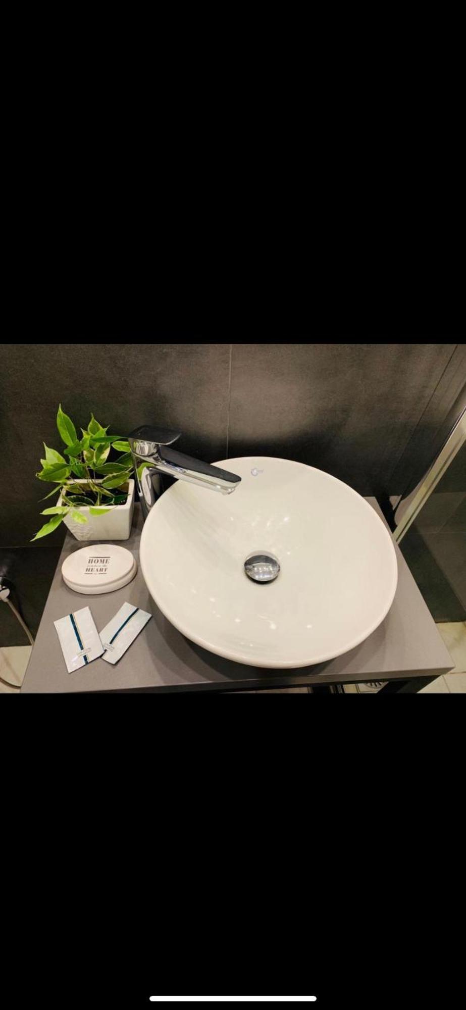Apartment Vip Virmenska Street リヴィウ エクステリア 写真