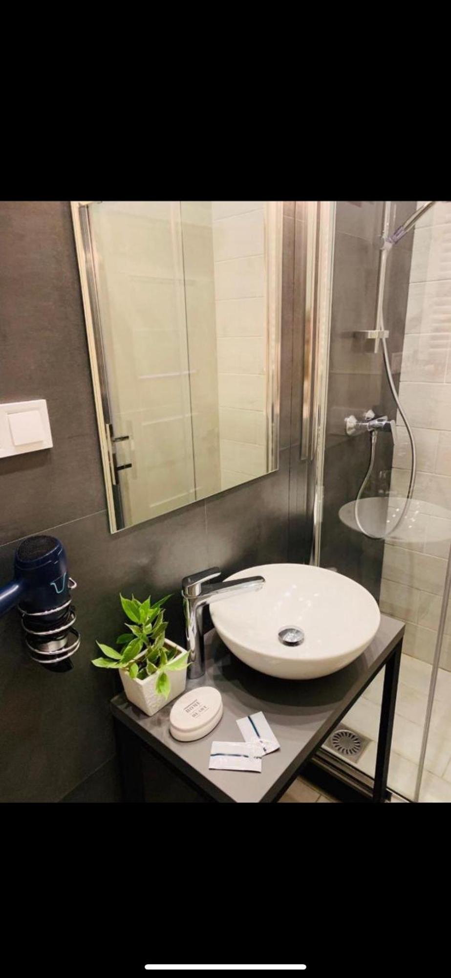 Apartment Vip Virmenska Street リヴィウ エクステリア 写真