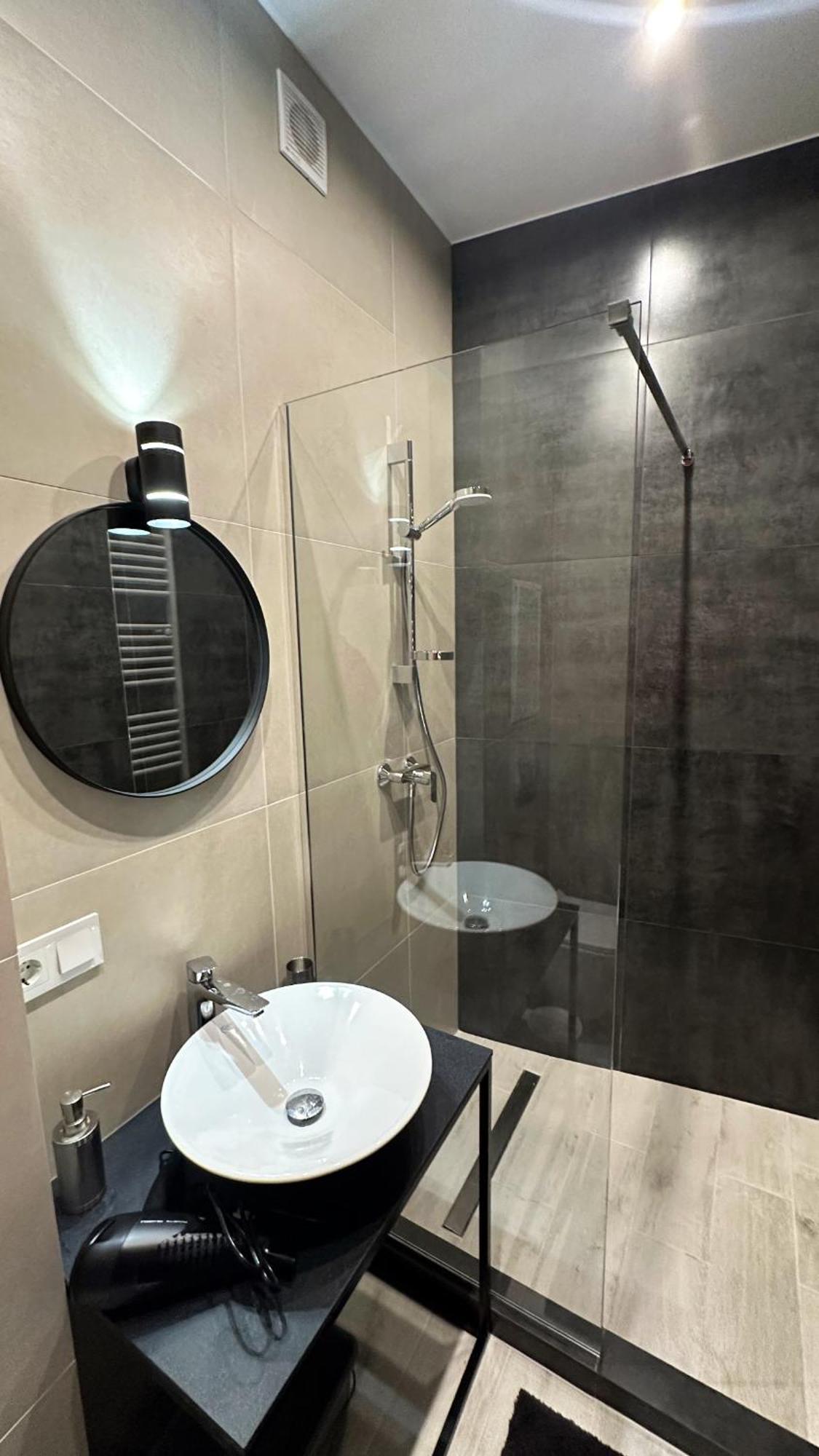 Apartment Vip Virmenska Street リヴィウ エクステリア 写真